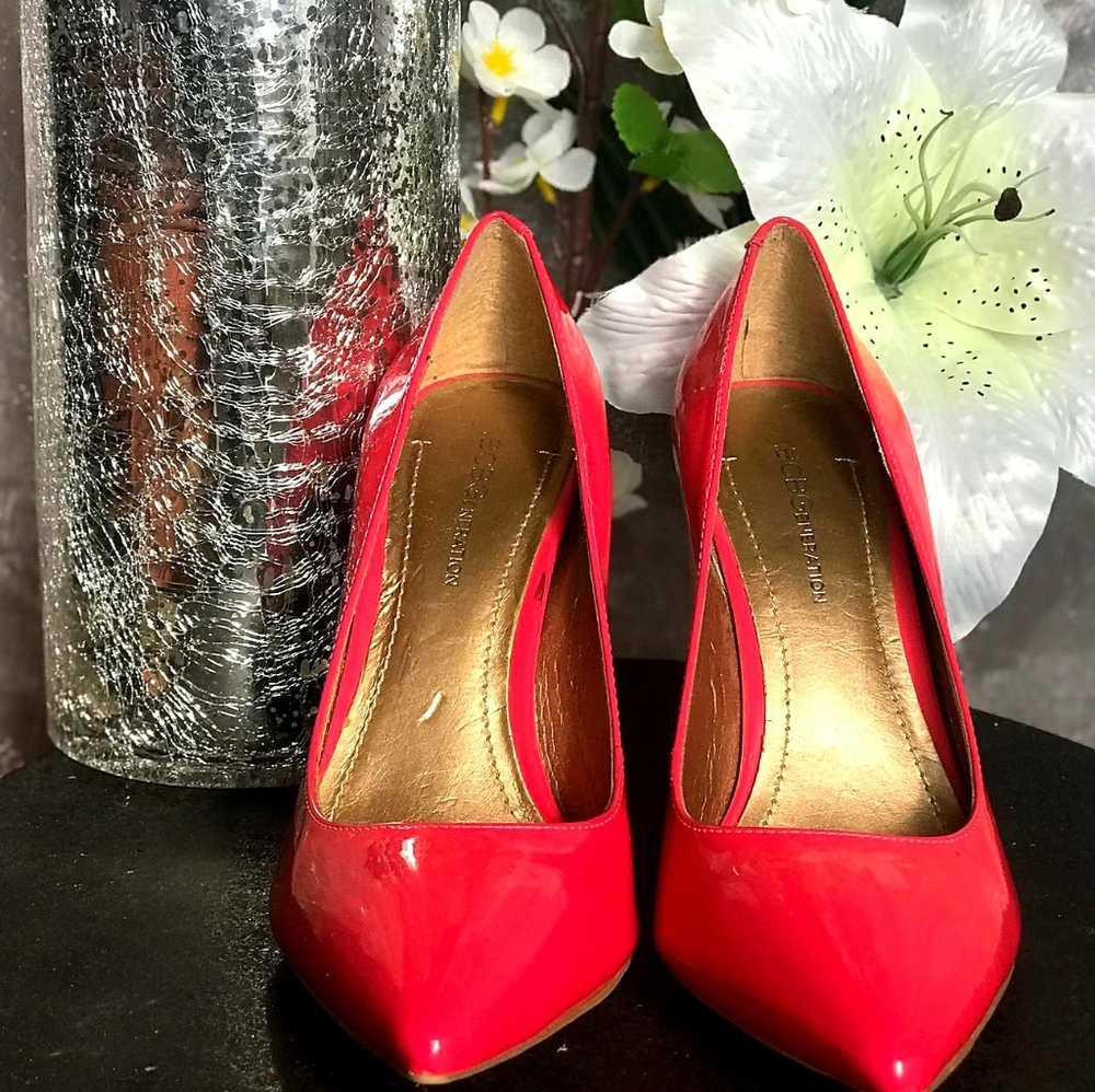 Shoes - Picture 3 of 3